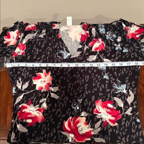 White House Black Market Floral Long Sleeve Top Size XS - Picture 9 of 12